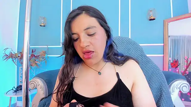 TaraTaylorr online show from 06.24.26