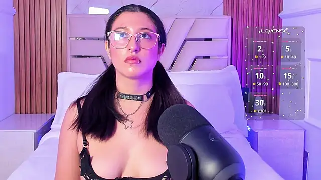 Gabrielakassi online show from 03.15.25