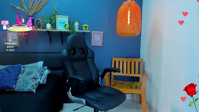 yessila parker online show from 02.19.26