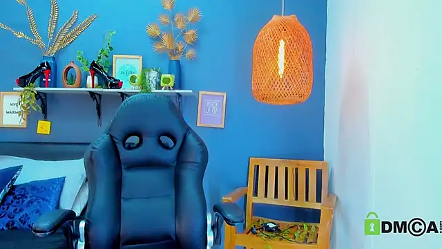 yessila parker online show from 03.24.26