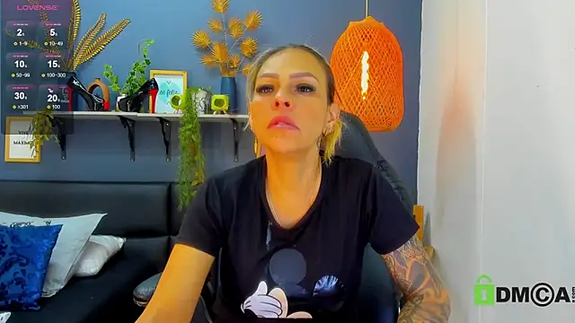 yessila parker online show from 04.19.26