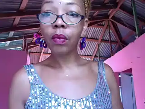 Ladyzee25 online show from 12.05.25