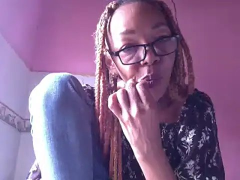 Ladyzee25 online show from 03.09.26