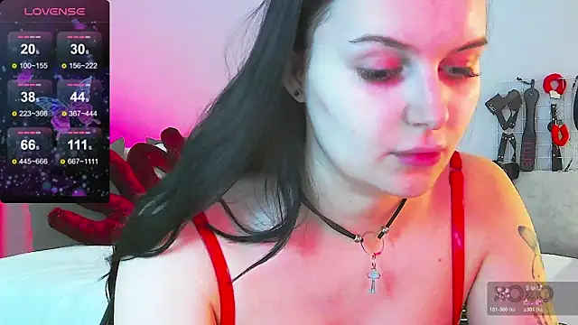 Miss Vic online show from 04.12.26