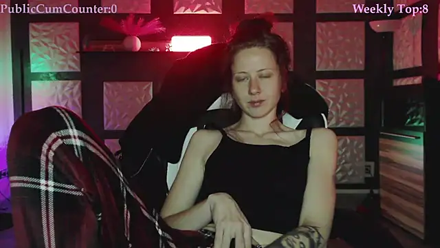 SweetSeraphine online show from 11.10.25