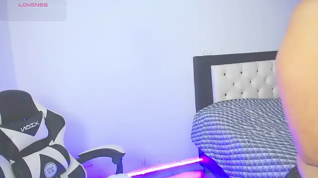 CarolinneFiotti online show from 10.22.25