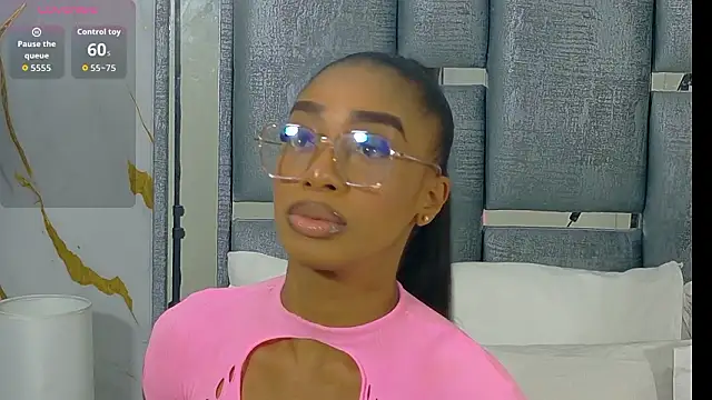 Angelesmith1 online show from 02.23.26