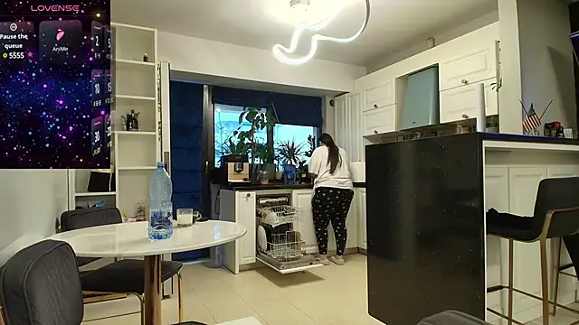 Layla- online show from 12.09.24