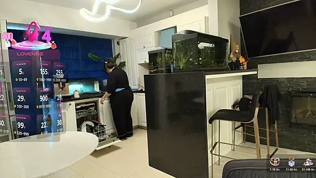 Layla- online show from 11.26.25