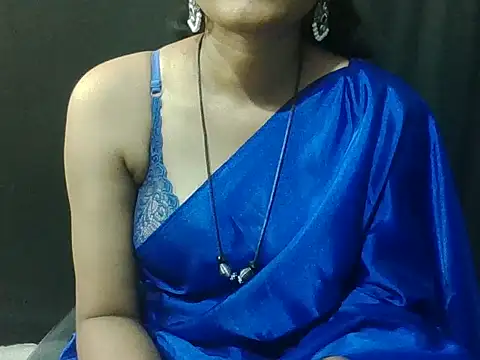 Snapshot of sugandha_bhabhi chatting on 09.17.25 sugandha bhabhi online show from 09.17.25