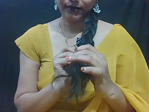 Snapshot of sugandha_bhabhi chatting on 06.20.26 sugandha bhabhi online show from 06.20.26