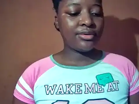 sexyhips2001 online show from 12.18.25