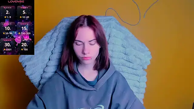 Fiona Night online show from 04.19.26