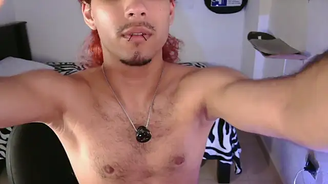 oezack    online show from 10.17.25