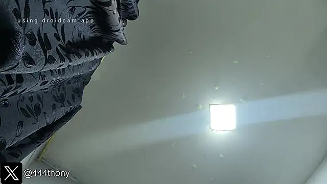 Snapshot of Thony444 chatting on 12.16.25 Thony444 online show from 12.16.25