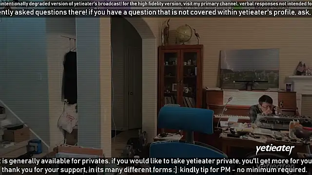 Snapshot of yetieater chatting on 01.23.25 yetieater online show from 01.23.25