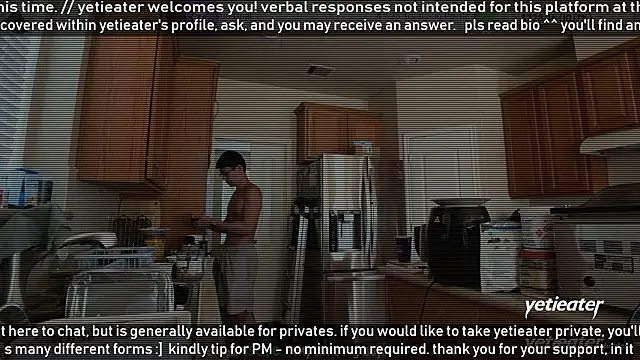 Snapshot of yetieater chatting on 03.03.26 yetieater online show from 03.03.26