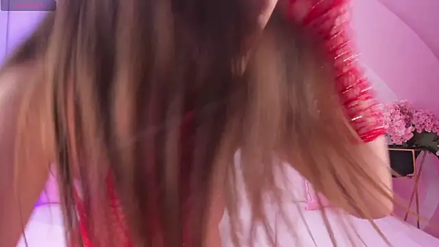 ValeriMilton online show from 11.04.25