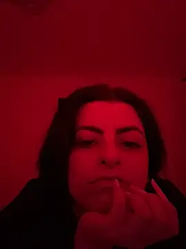 Snapshot of Maramara7 chatting on 03.25.26 Maramara7 online show from 03.25.26