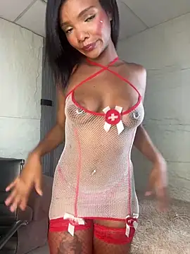 Snapshot of PinkyMoon chatting on 12.20.25 PinkyMoon online show from 12.20.25