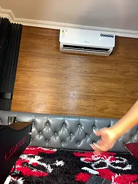 PinkyMoon online show from 06.03.26