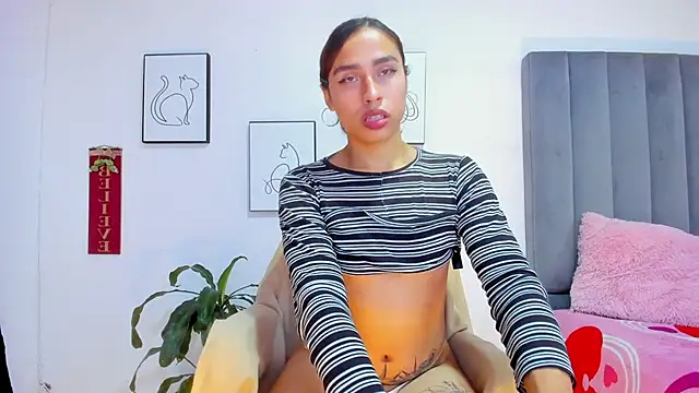 fiire nymph online show from 03.05.25