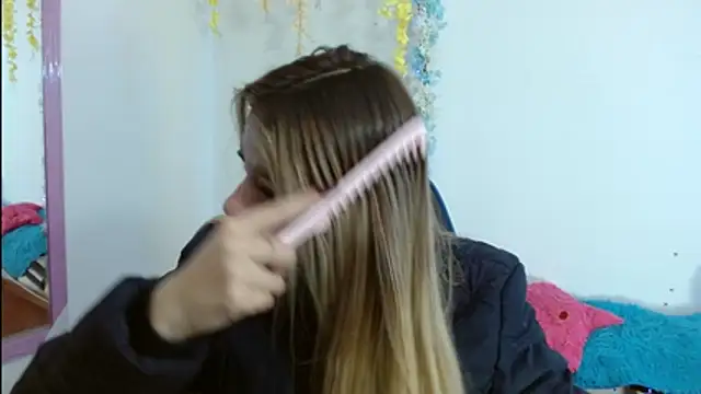 hannah 026 online show from 11.06.25