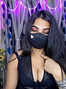 Snapshot of Noor-Bold chatting on 11.19.25 Noor-Bold online show from 11.19.25