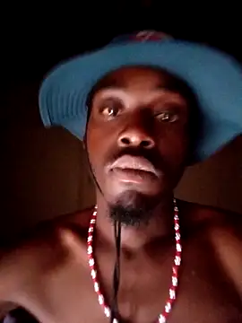 Snapshot of karabokau21 chatting on 12.20.25 karabokau21 online show from 12.20.25