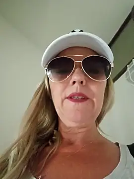 Melody73 online show from 10.24.25