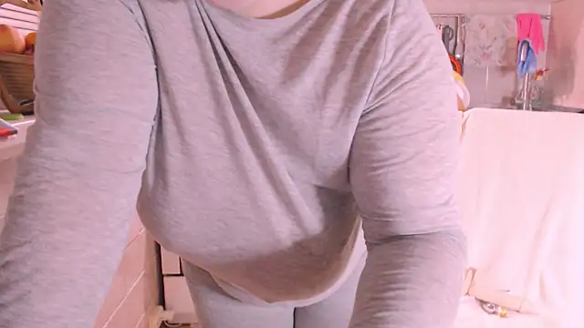 SoftLia online show from 12.13.24