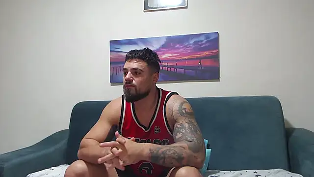 Tiberius hunk online show from 10.19.25