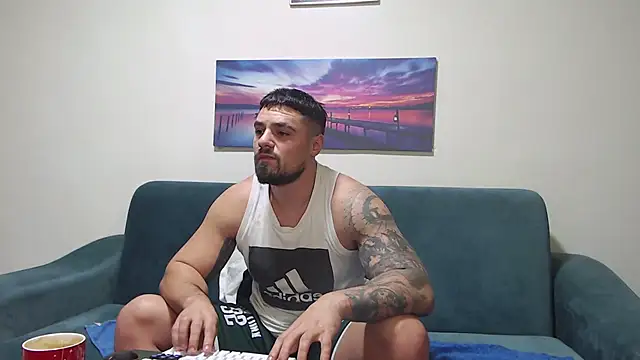 Tiberius hunk online show from 11.28.25