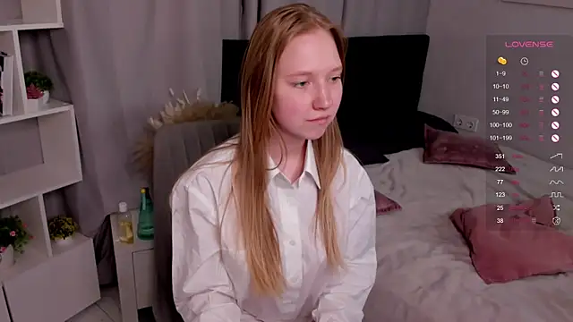 ChelseaBooton online show from 03.16.25