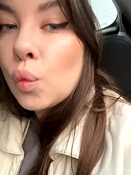 HannaJohnson online show from 11.25.25