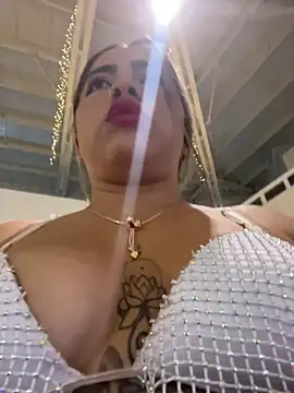 lunaxxx 69 online show from 01.05.26