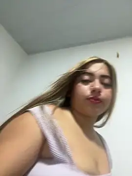 lunaxxx 69 online show from 03.13.26