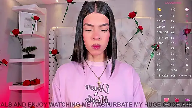 Snapshot of VeronicaSexx chatting on 02.14.26 VeronicaSexx online show from 02.14.26