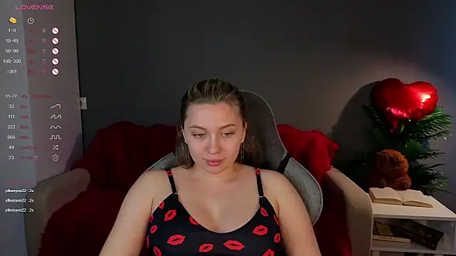 christie luv online show from 02.19.26