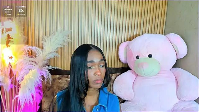 AlexiaAbbey online show from 12.15.25