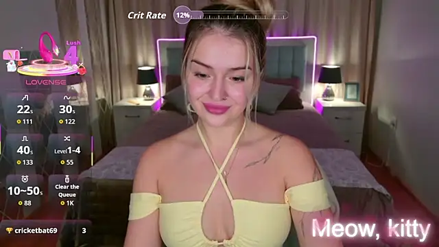 Snapshot of EvaGoddes chatting on 09.14.25 EvaGoddes online show from 09.14.25