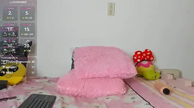 SusanSimpson16 online show from 03.09.25