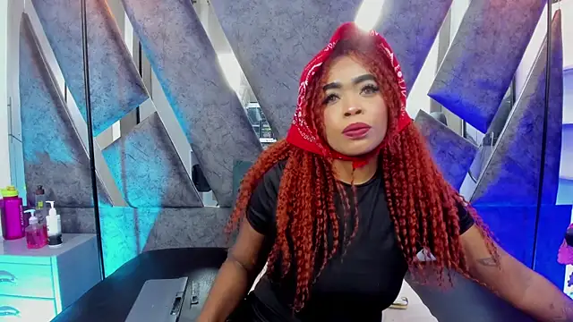 CandyMartinez  online show from 12.20.25