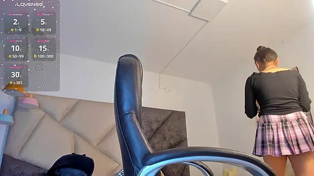 SaskiaGrendel online show from 01.09.26