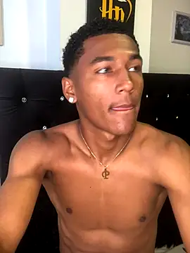 Snapshot of LexiAndDeker chatting on 11.08.25 LexiAndDeker online show from 11.08.25