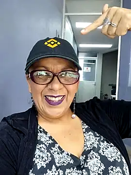 Tonhermosa online show from 03.27.26