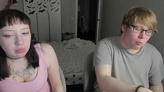 JayMollyy online show from 04.29.26