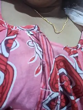 Snapshot of sexy___indian chatting on 10.21.25 sexy   indian online show from 10.21.25