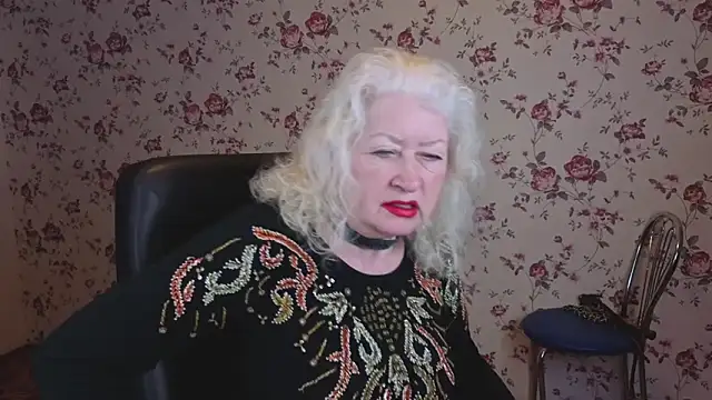 Maya Mayflower online show from 12.23.25