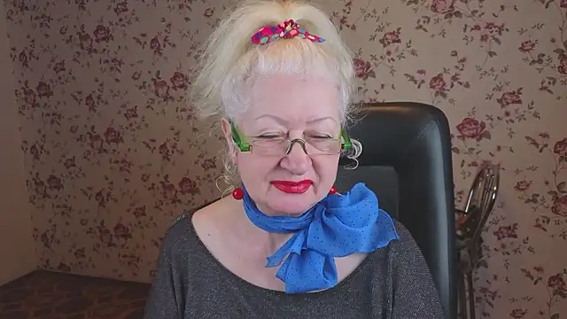 Maya Mayflower online show from 01.08.26